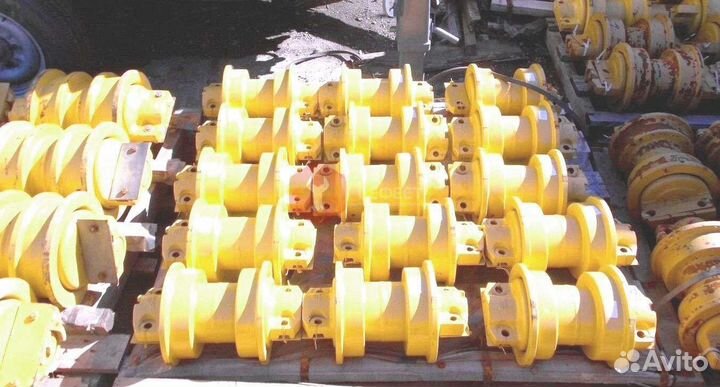 Каток поддерживающий CAT R500LC-7 81E7-00521