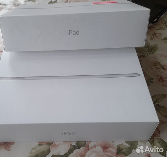 Коробки от iPad