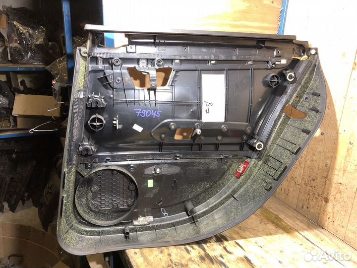 Обшивка задней левой двери Audi A4 B6, A4 B7 79045
