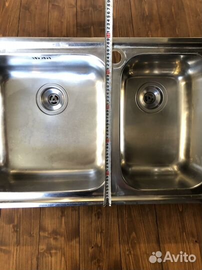 Мойка из нержавейки двойная бу