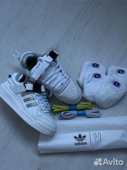 Кросовки Forum Buckle Low Grey Beige x Bad bunny