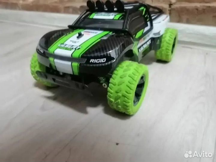 Радиоуправляемая машинка dexp Desert Cheetah