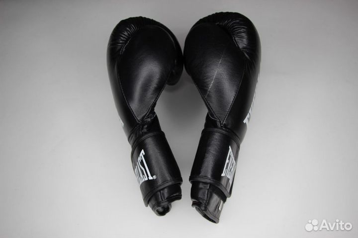 Боксерские перчатки 14 унций
