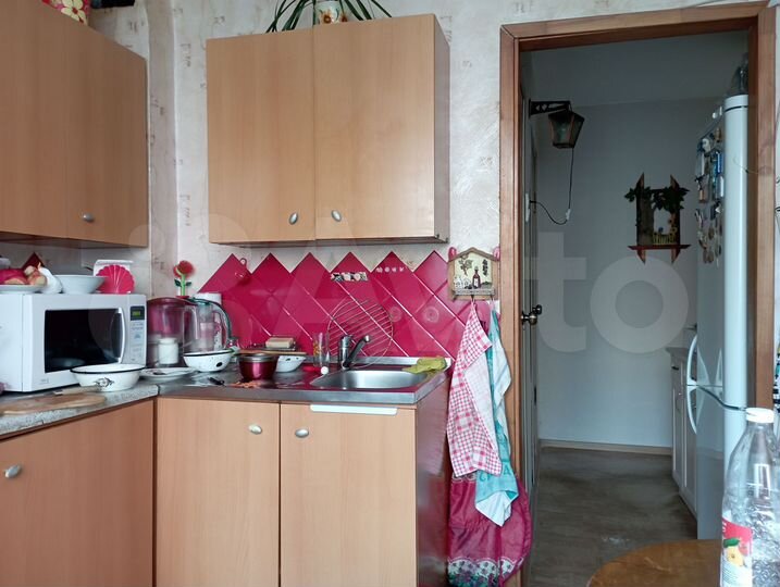 3-к. квартира, 74 м², 2/10 эт.