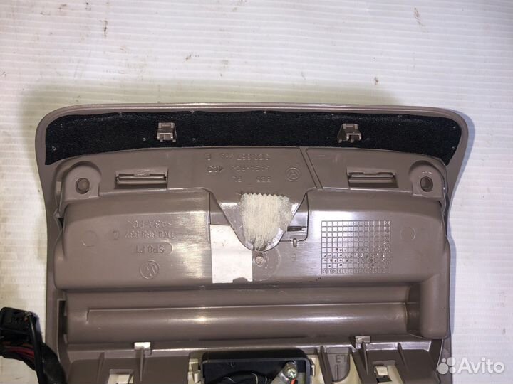 Плафон Пассат Б6