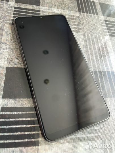 Samsung Galaxy A10, 2/32 ГБ