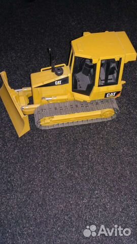 Макет бульдозера