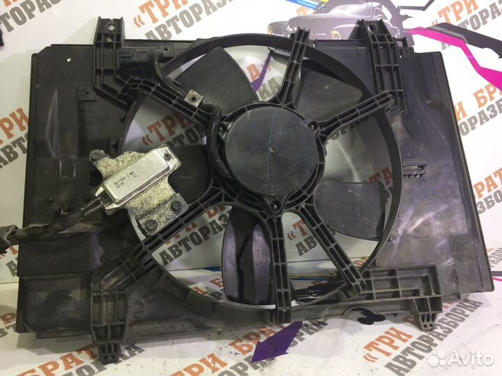 Ниссан Тиида Вентилятор охлаждения двигателя
