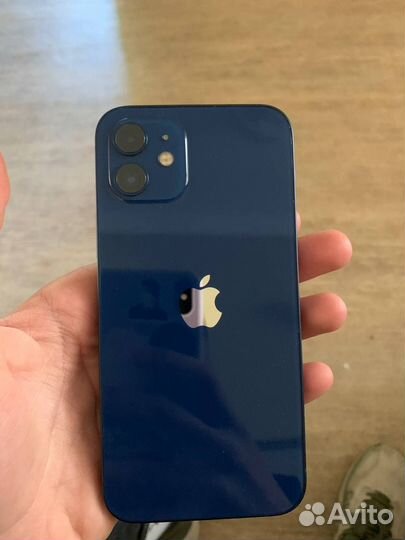 iPhone 12, 64 ГБ
