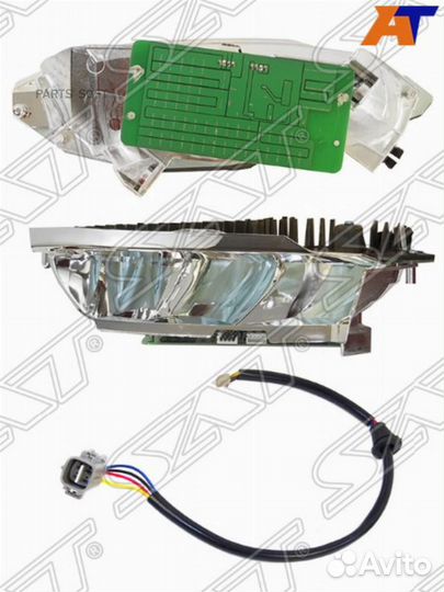 Противотуманная фара левая Lexus NX