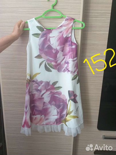 Нарядное платье для девочки