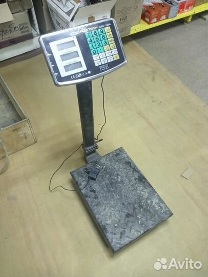 Весы напольные электронные