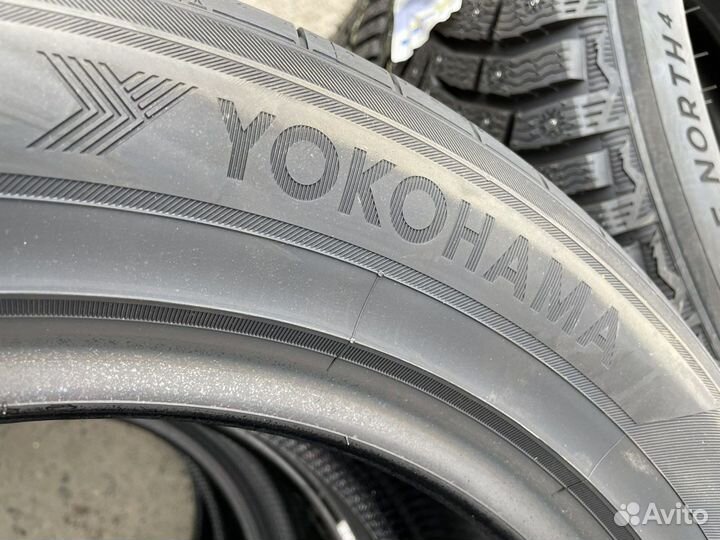 Yokohama BluEarth-XT AE61 235/55 R17 103W