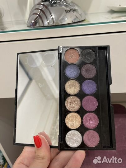 Палетка теней sleek