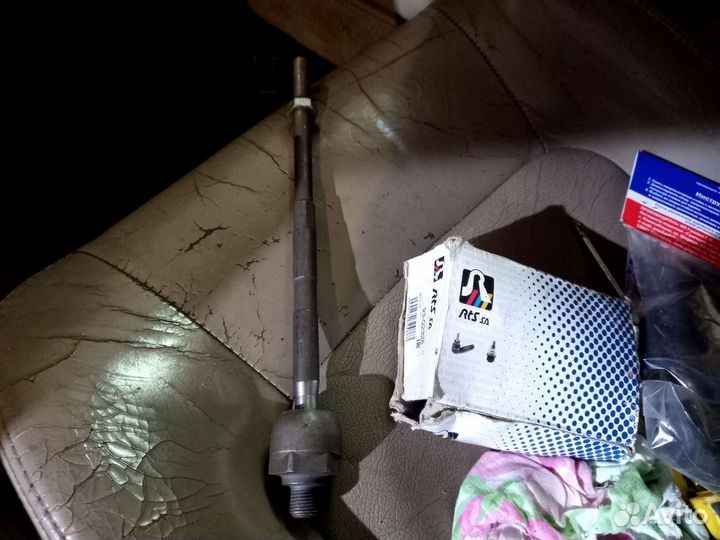 Шаровая опора nissan primera p12