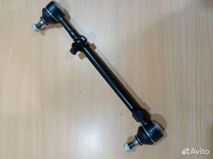 Тяга рулевая Mercedes W124