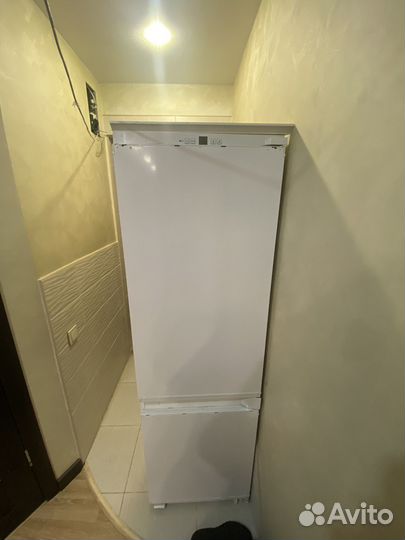 Холодильник liebherr