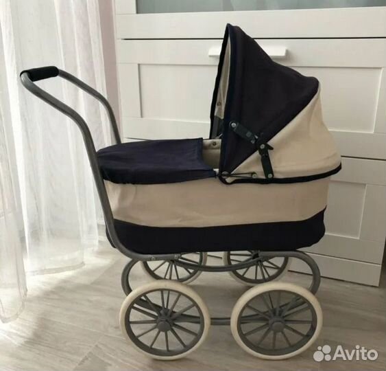 Коляска игрушечная