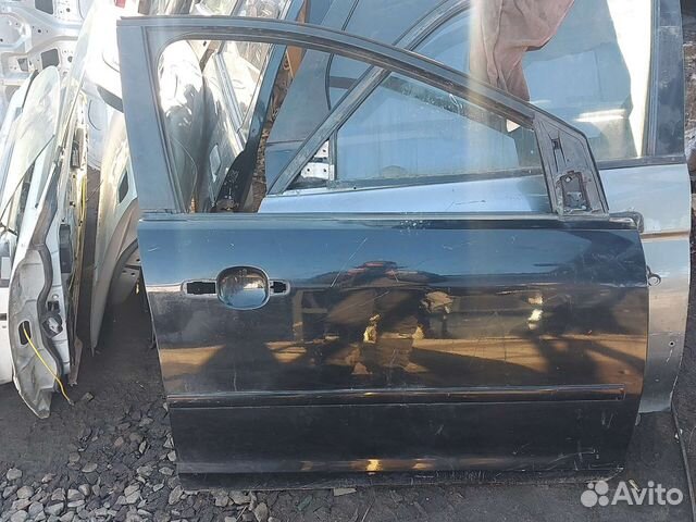 Дверь боковая передняя правая Ford Focus 2