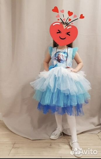 Платье праздничное