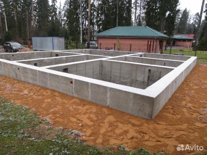 Кровля, сайдинг, пристройки, фундамент