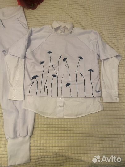 Костюм спортивный модный от Regina Pachkova