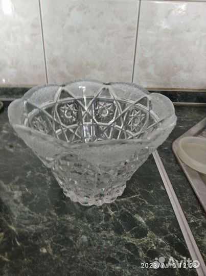 Кастрюля вазы, графины из стекла