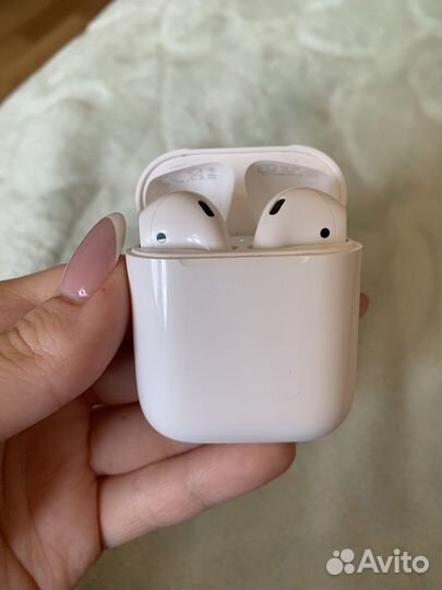 Airpods 2