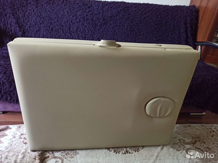 Массажный стол складной с вырезом