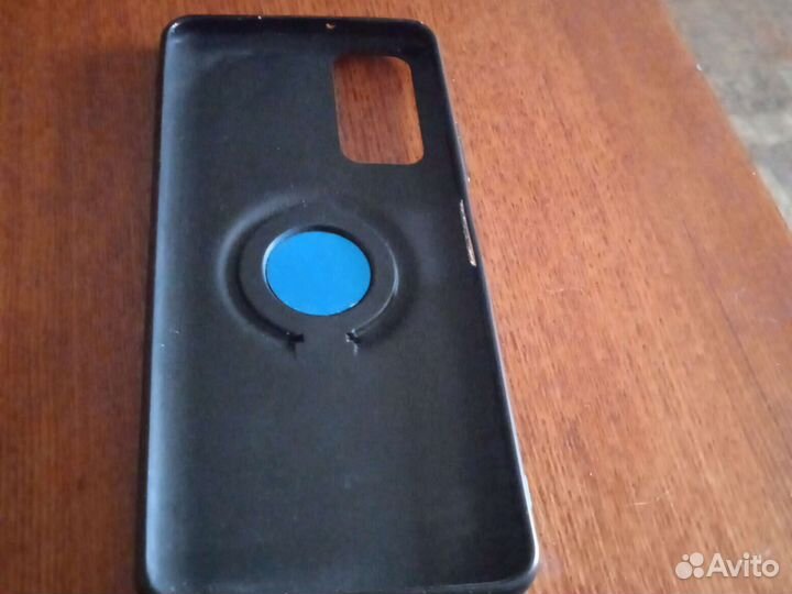 Чехол на смартфона