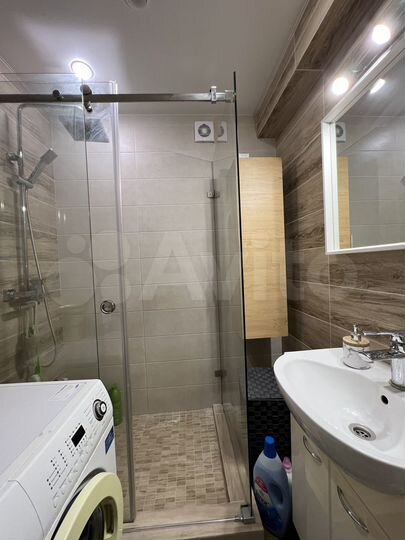 2-к. квартира, 50 м², 3/10 эт.
