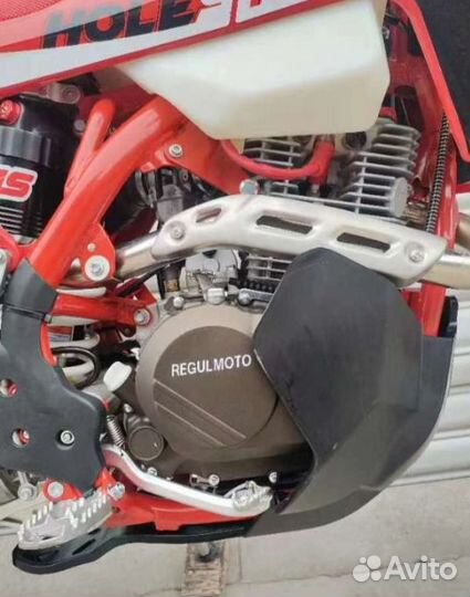 Мотоцикл Regulmoto Holeshot Red Edition 4 valves