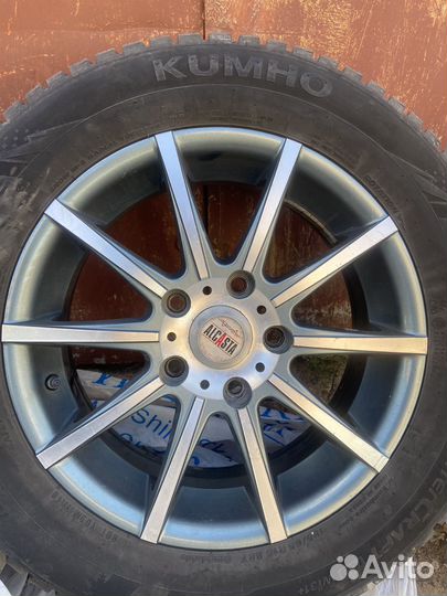 R15 Kumho WinterCraft ice Wi31+ 185/65, PCD 5x114.3 DIA 67