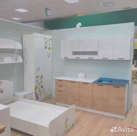 Кухонный гарнитур