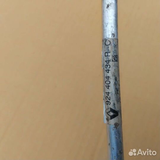 Largus трубка кондиционера