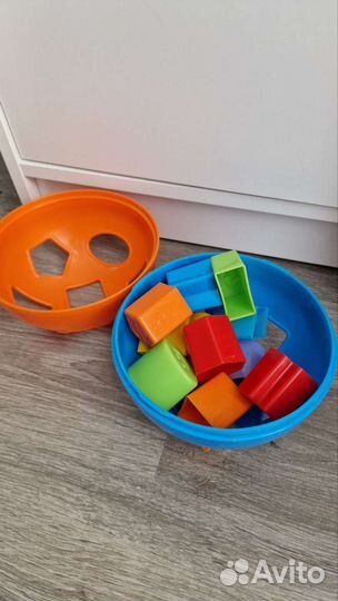 Развивающие игрушки, сортеры. Конструктор
