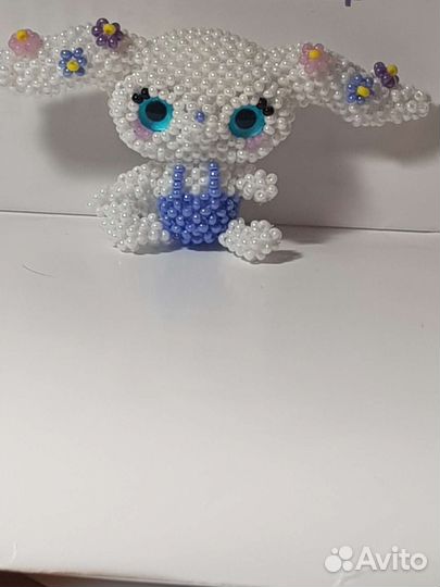 Синнаморолл из бисера.Ручной работы