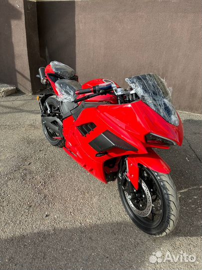 Электромотоцикл / Электрический мотоцикл Ducati