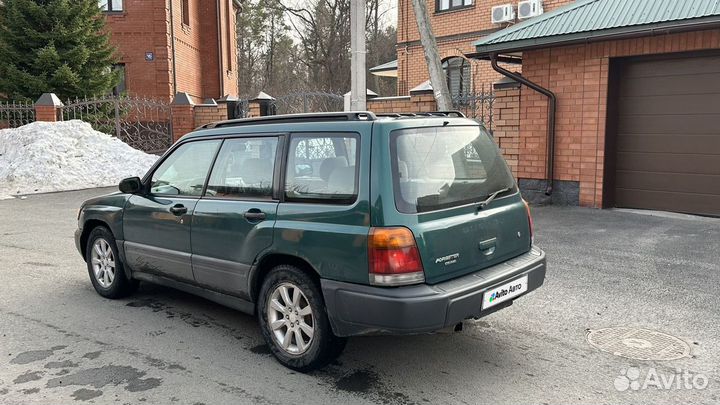 Subaru Forester 2.5 AT, 1998, 300 000 км