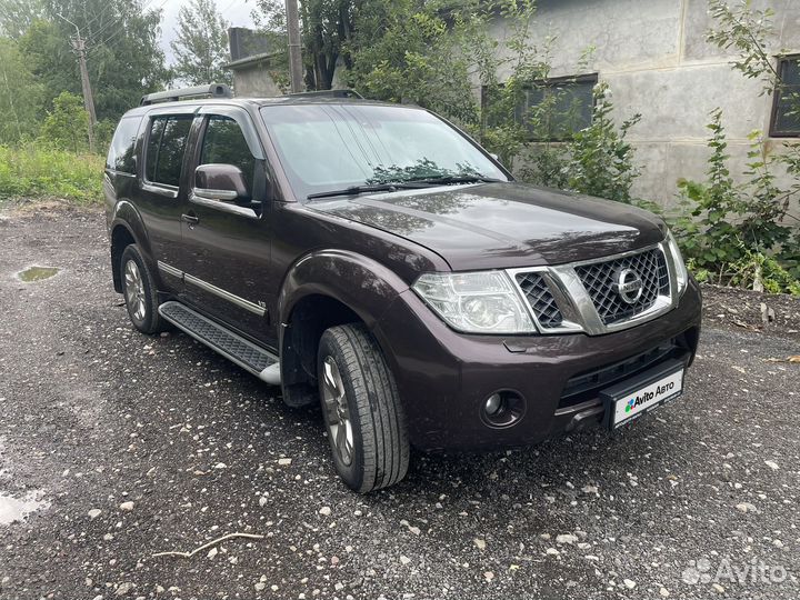 Nissan Pathfinder 3.0 AT, 2011, 305 000 км