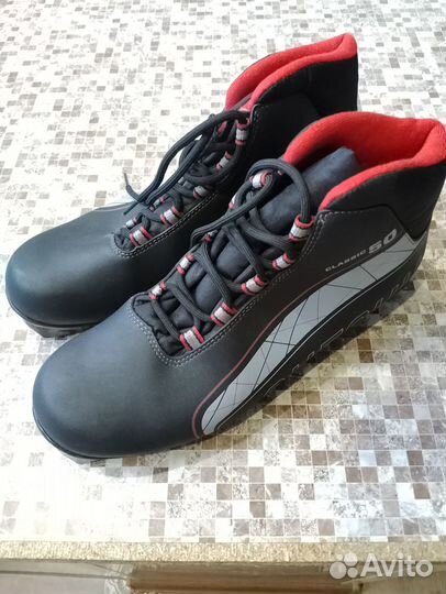 Беговые ботинки