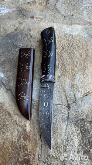 Авторский нож ручной работы из мозаичного дамаска