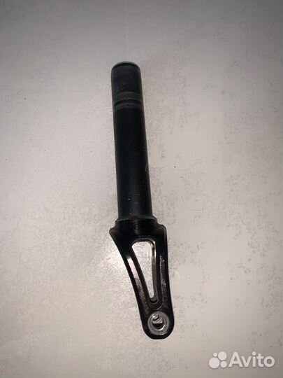 Вилка aztek anthem HIC/SCS