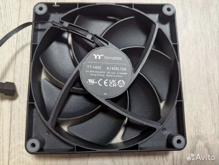 Вентиляторы Termaltake TT1425