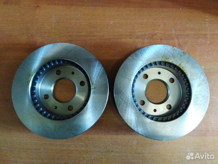 Диск тормозной передний Nissan Almera 1995 - 2000