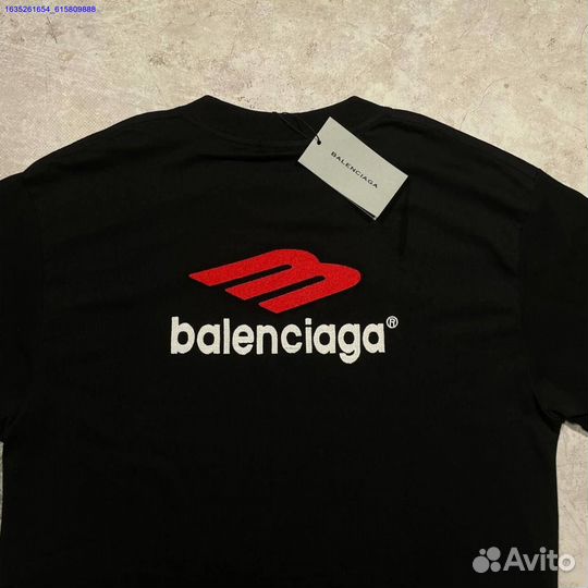 Футболка Balenciaga