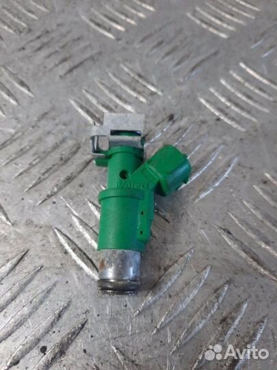 Форсунка Citroen C3 1 хэтчбек 1.4 KFV 2009