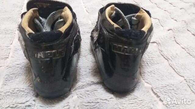 Ботинки для шорт-трека