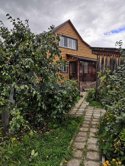 Дом 90 м² на участке 11 сот.