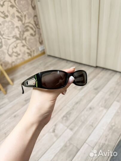 Солнцезащитные очки furla